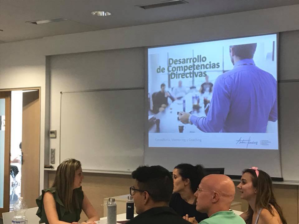 Desarrollo de Competencias Directivas en Master de RRHH